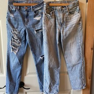 American Eagle mom jeans. Size 2.